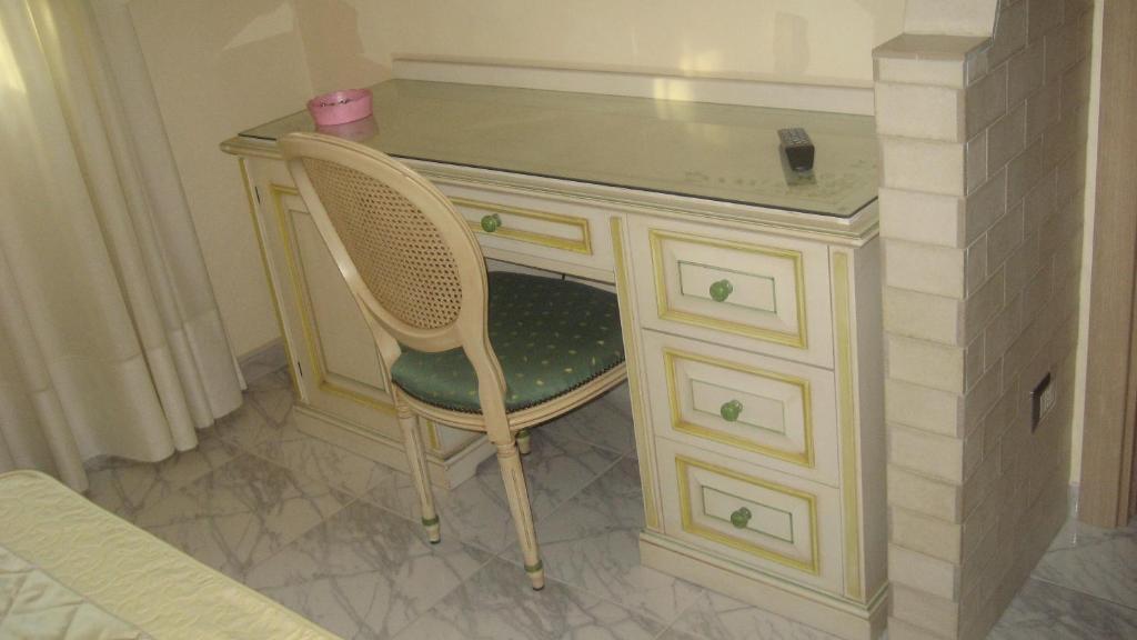 Hotel Ginevra Poggiomarino Luaran gambar