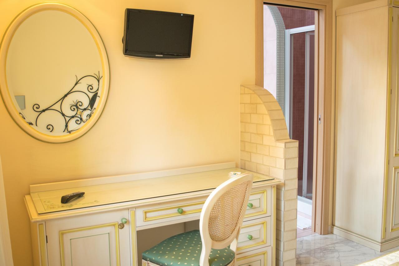 Hotel Ginevra Poggiomarino Luaran gambar